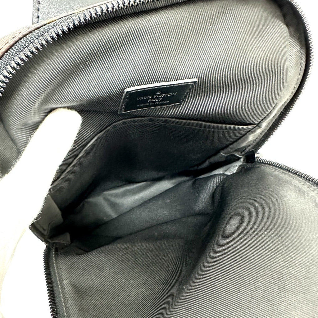 Louis Vuitton Brown Other Other (Pre-Owned)