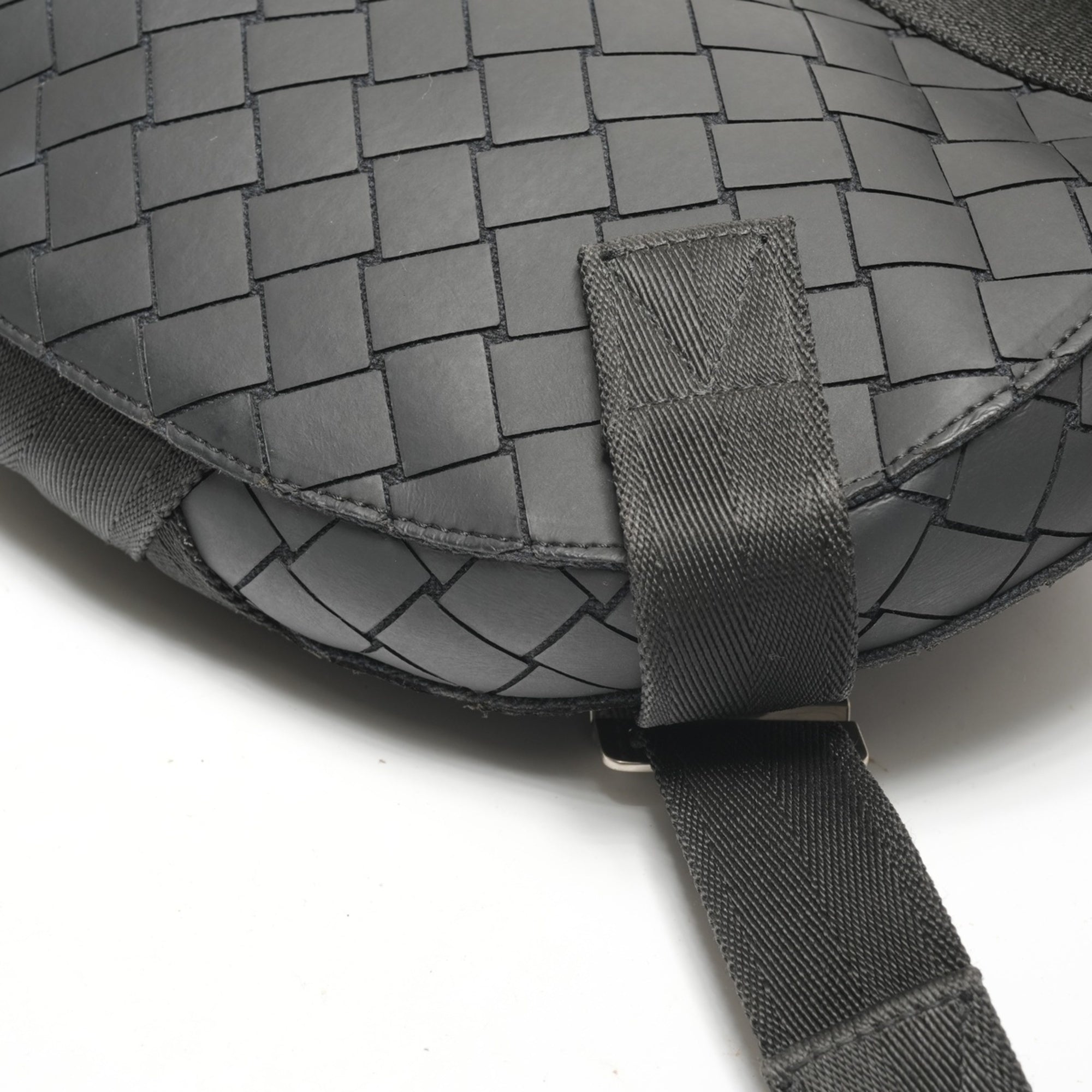 Bottega Veneta Intrecciato Black Rubber Shoulder Bag Sling Bag (Pre-Owned)