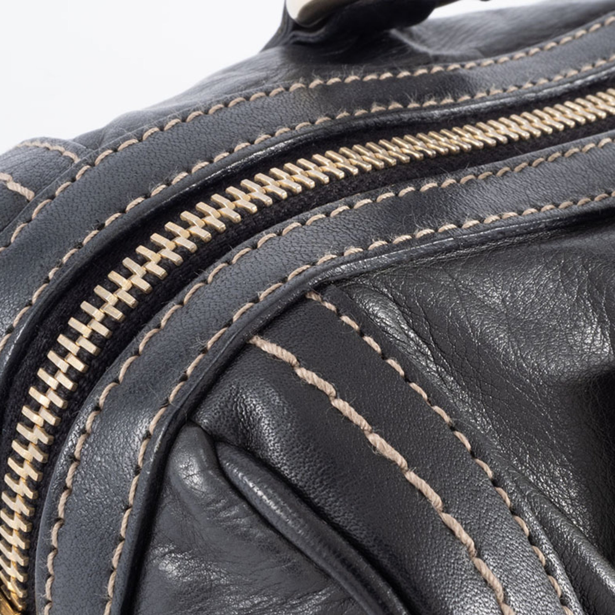 Gucci Hysteria Black Leather Boston Bag (Pre-Owned)