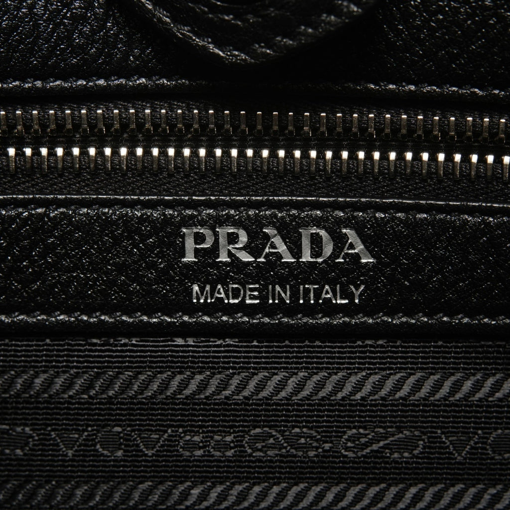 Prada Black Leather Shoulder Bag (Pre-Owned)