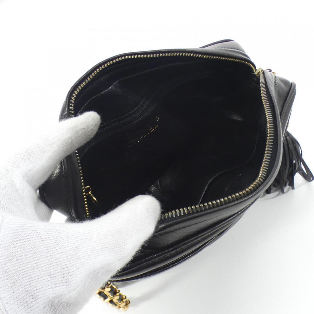 Chanel Black Leather Shoulder Bag (Pre-Owned)