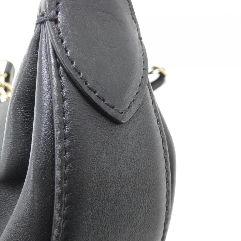 Louis Vuitton Black Leather Shoulder Bag (Pre-Owned)