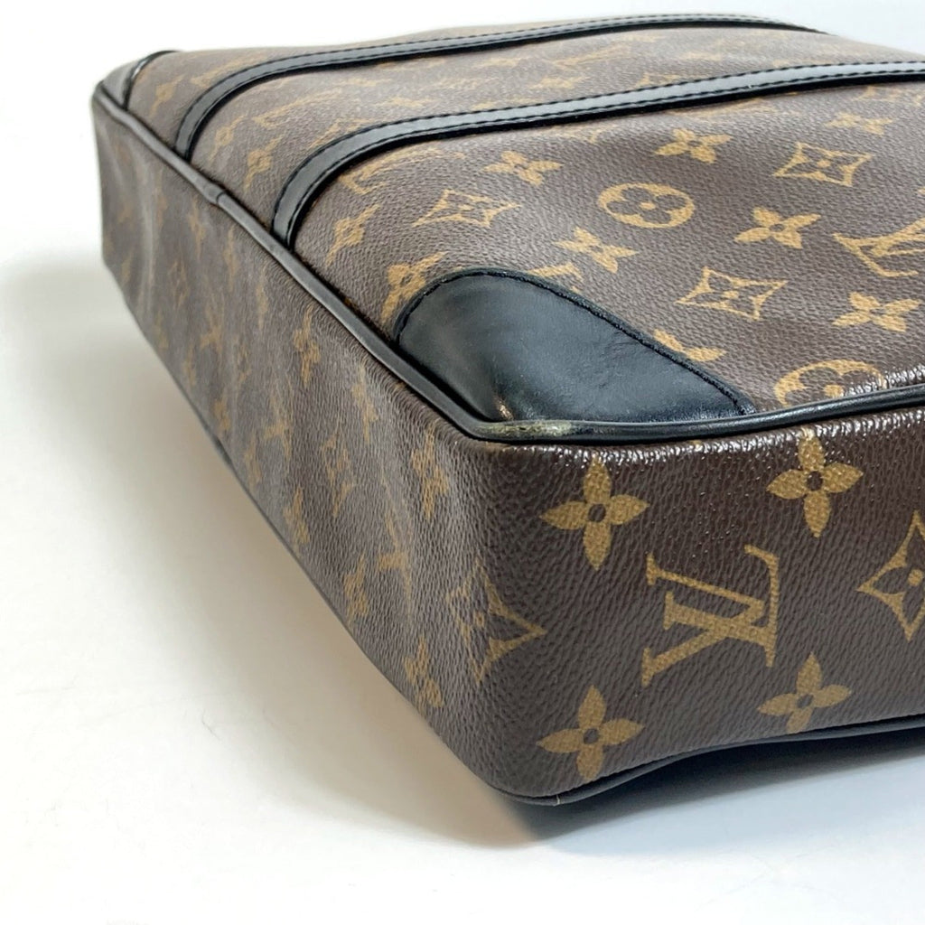 Louis Vuitton Brown Other Briefcase (Pre-Owned)