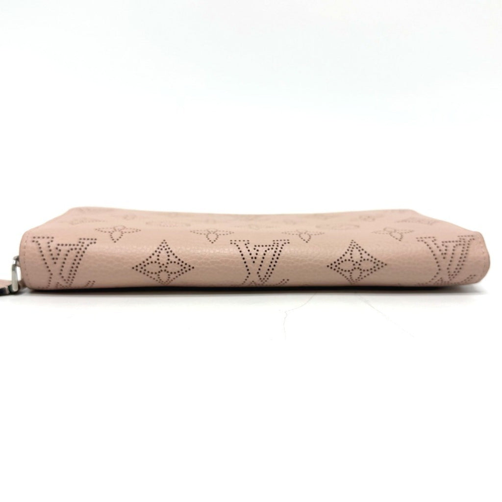 Louis Vuitton Mahina Magnolia Mahina Leather Long Wallet (Bi-Fold) (Pre-Owned)