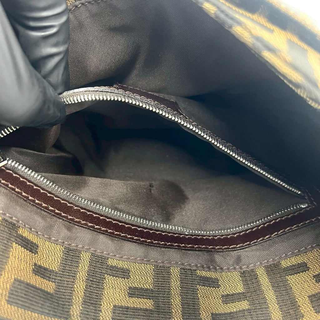 Fendi Black Brown Canvas Leather Shoulder Bag (Pre-Owned)