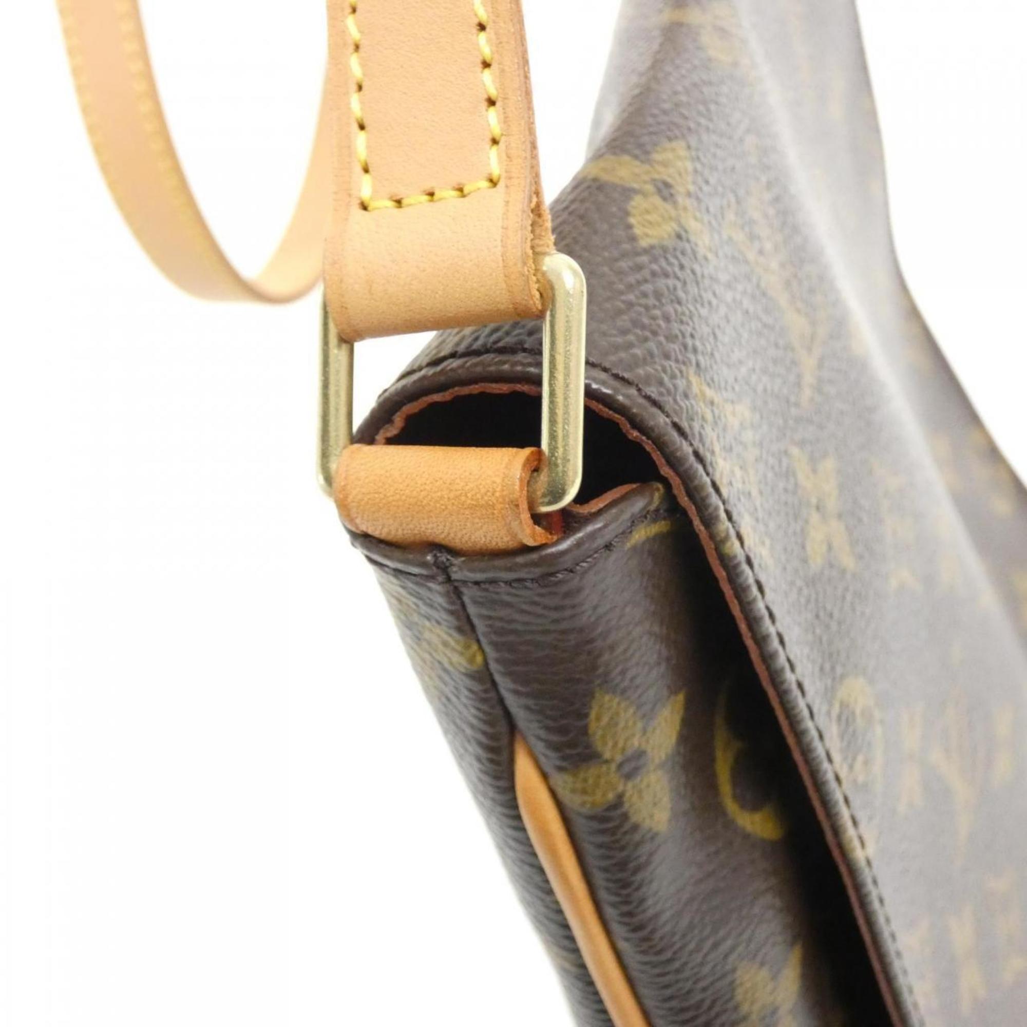 Louis Vuitton Brown Marron Coated Canvas Shoulder Bag (Pre-Owned)
