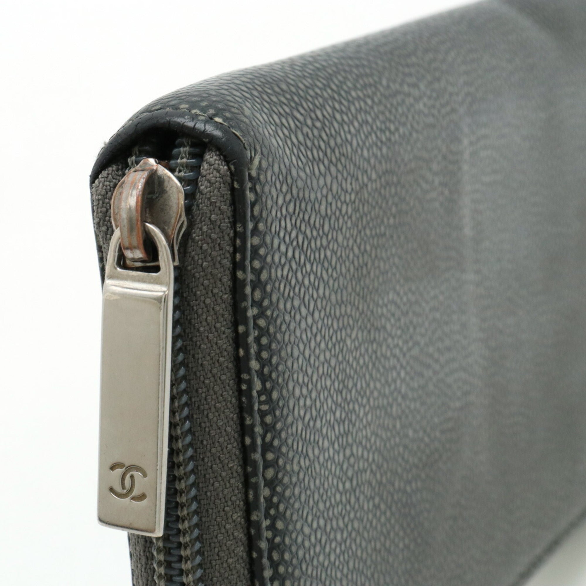Chanel Metallic Gray Grained Calfskin Long Wallet (Bi-Fold) (Pre-Owned)