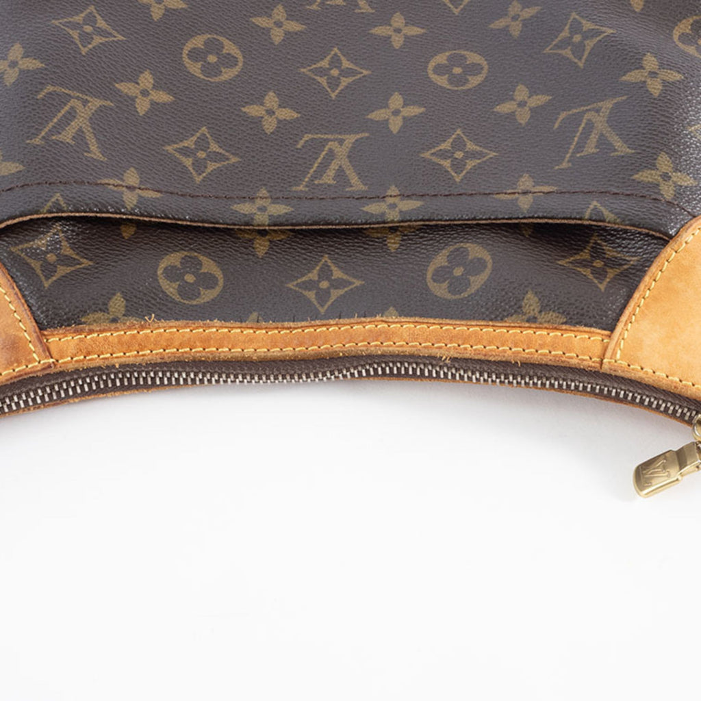 Louis Vuitton Brown Monogram Canvas Shoulder Bag (Pre-Owned)