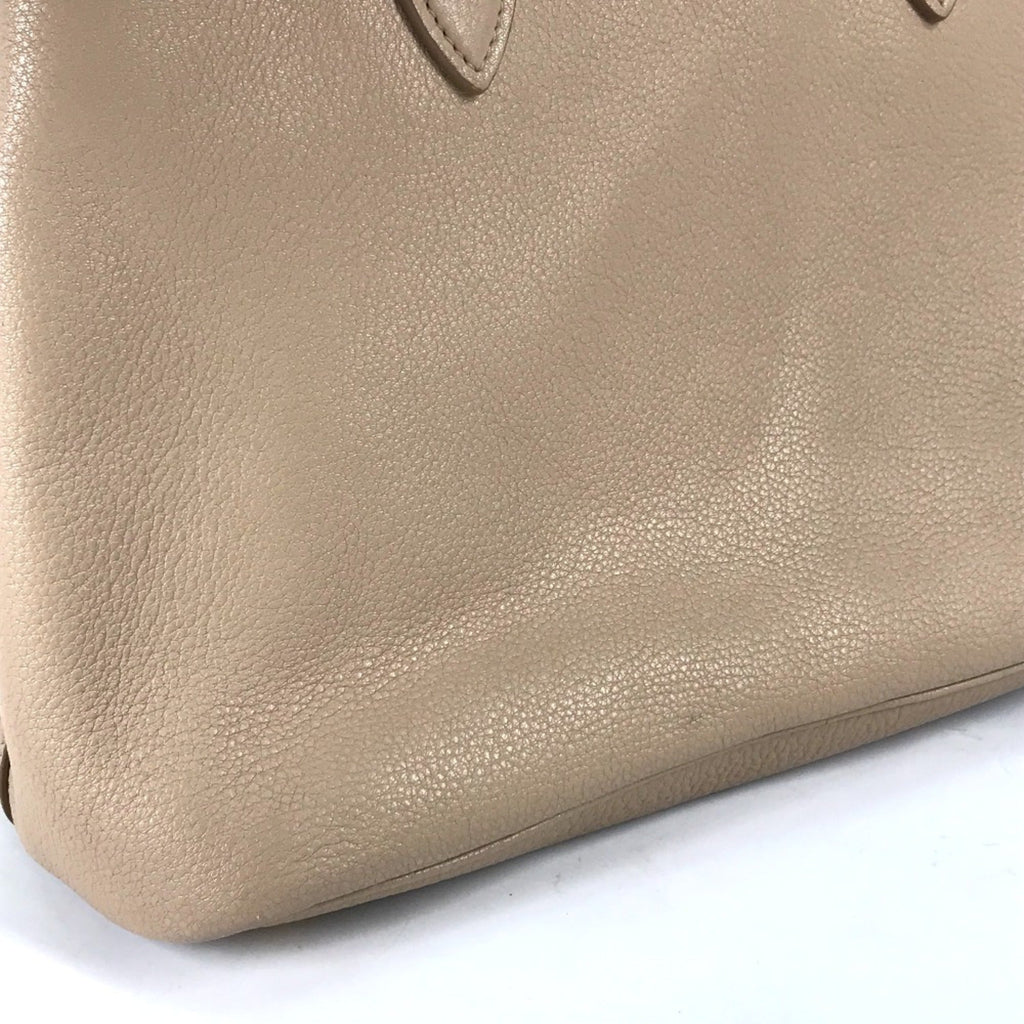 Prada Beige Leather Handbag (Pre-Owned)