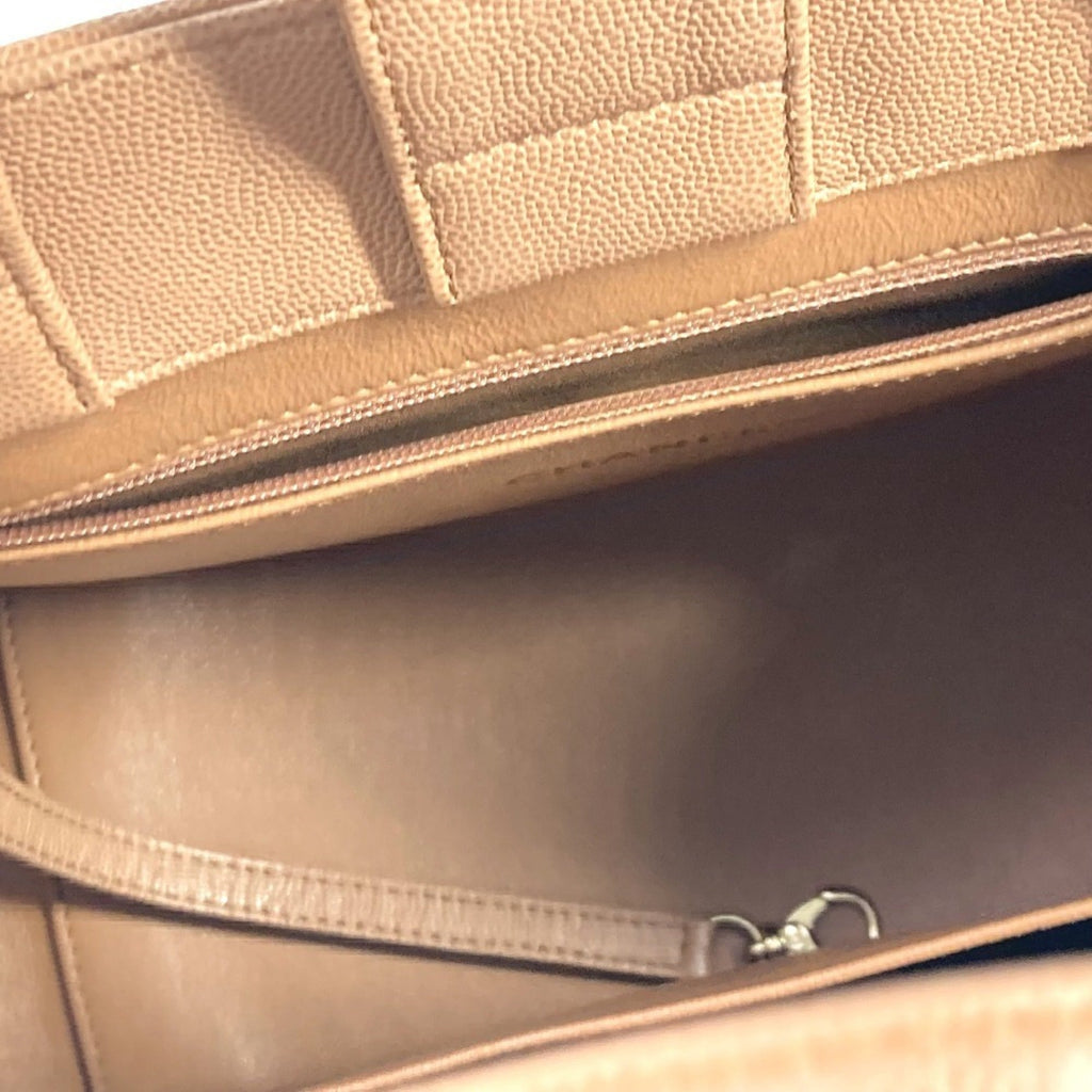 Chanel Beige Grained Calfskin Shoulder Bag Tote Bag (Pre-Owned)
