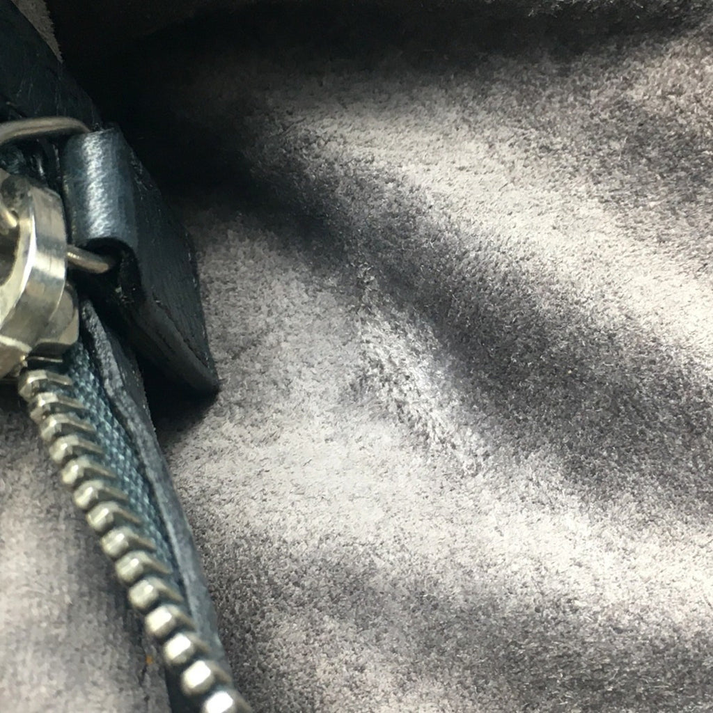 Gucci Dark Gray Leather Shoulder Bag (Pre-Owned)