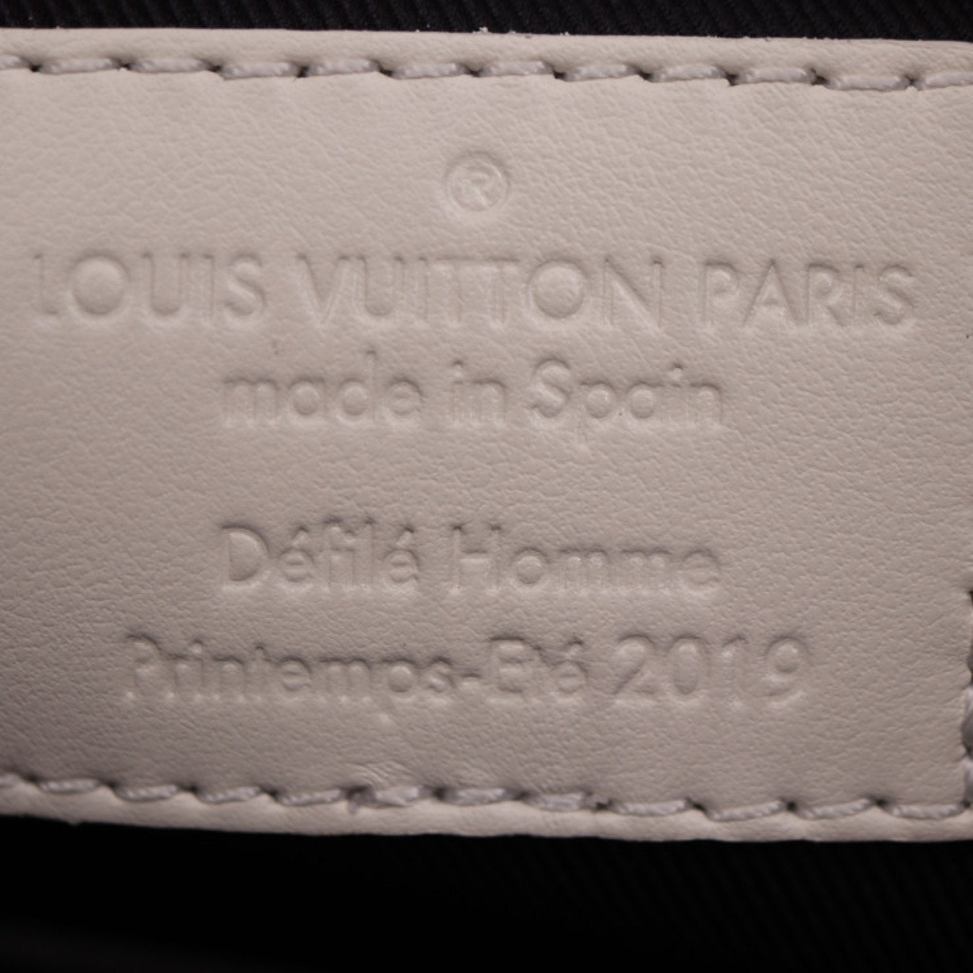 Louis Vuitton White Leather Handbag Shoulder Bag Tote Bag (Pre-Owned)