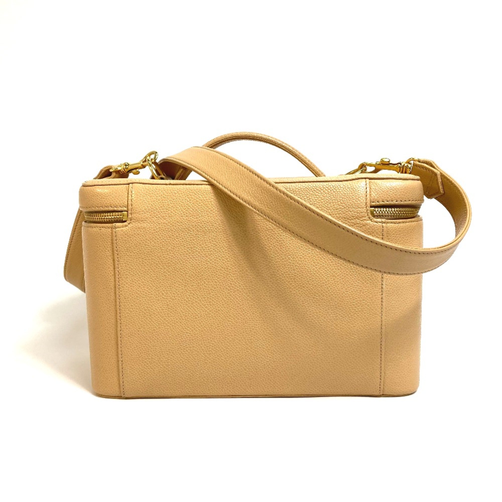 Chanel Beige Leather Shoulder Bag (Pre-Owned)