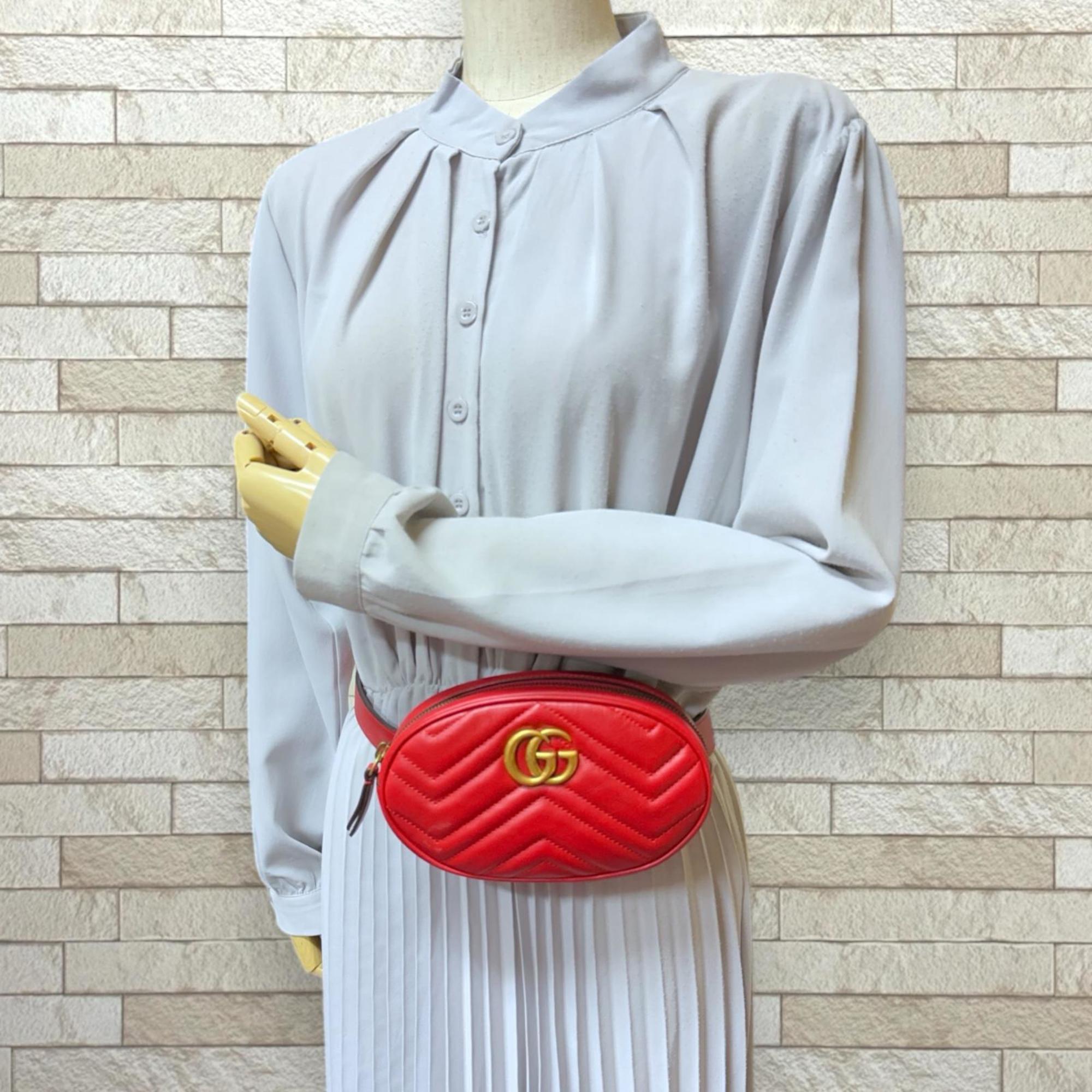 Gucci Red Color Leather Fanny Pack (Pre-Owned)