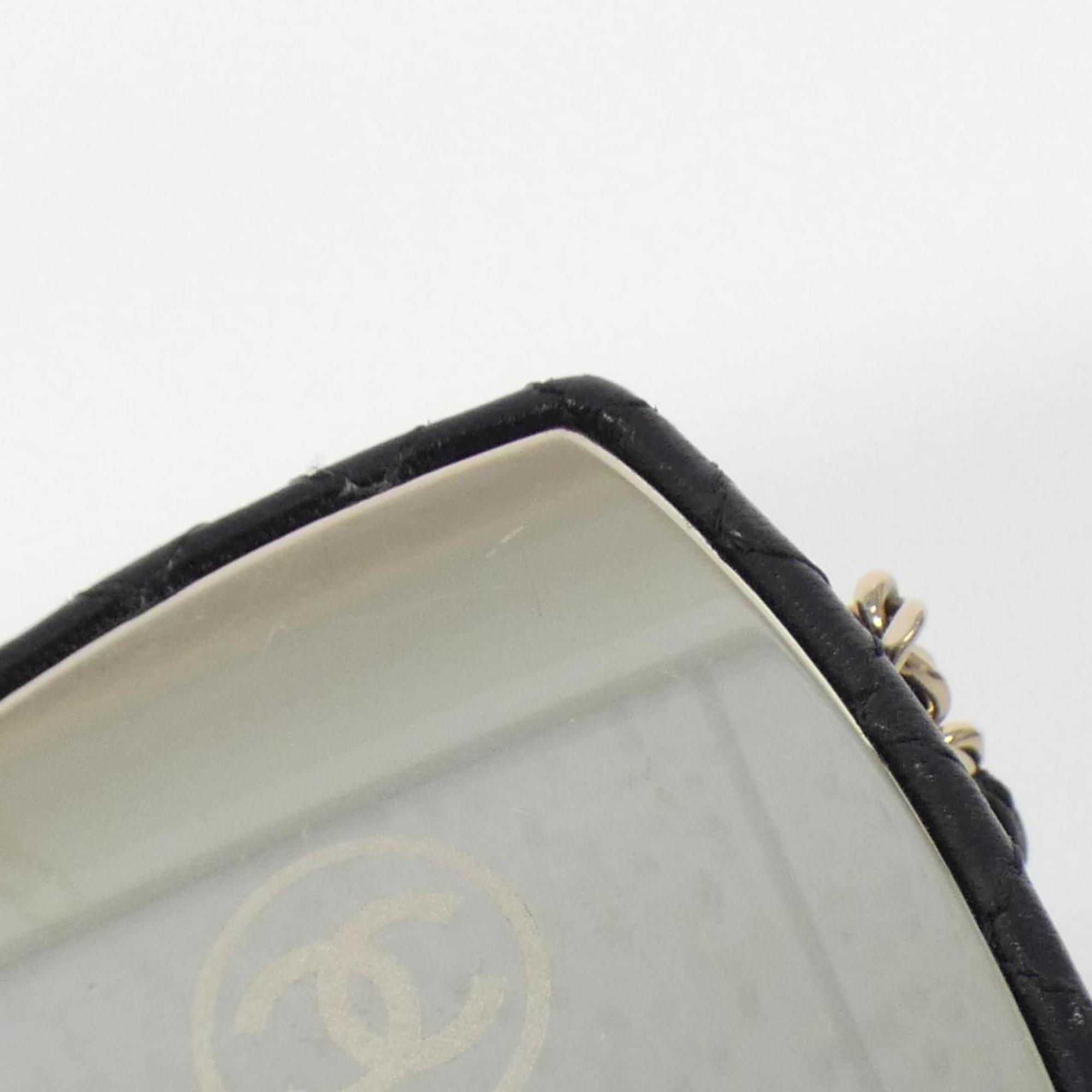 Chanel Black Leather Clutch Bag (Pre-Owned)