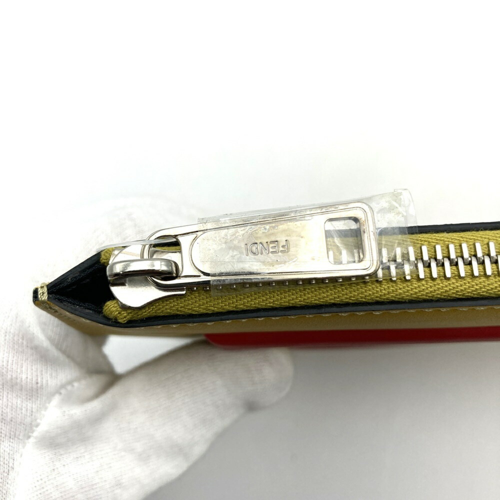 Fendi Yellow Leather Clutch Bag (Pre-Owned)