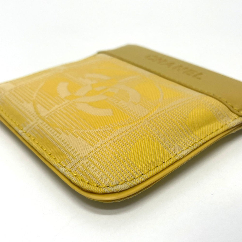 Chanel Yellow Leather Coin Purse/Coin Case (Pre-Owned)