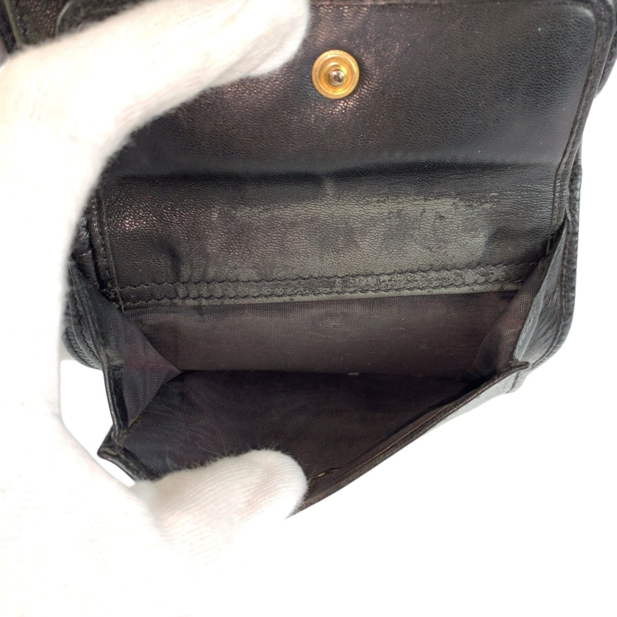 Chanel Black Leather Wallet (Bi-Fold) (Pre-Owned)