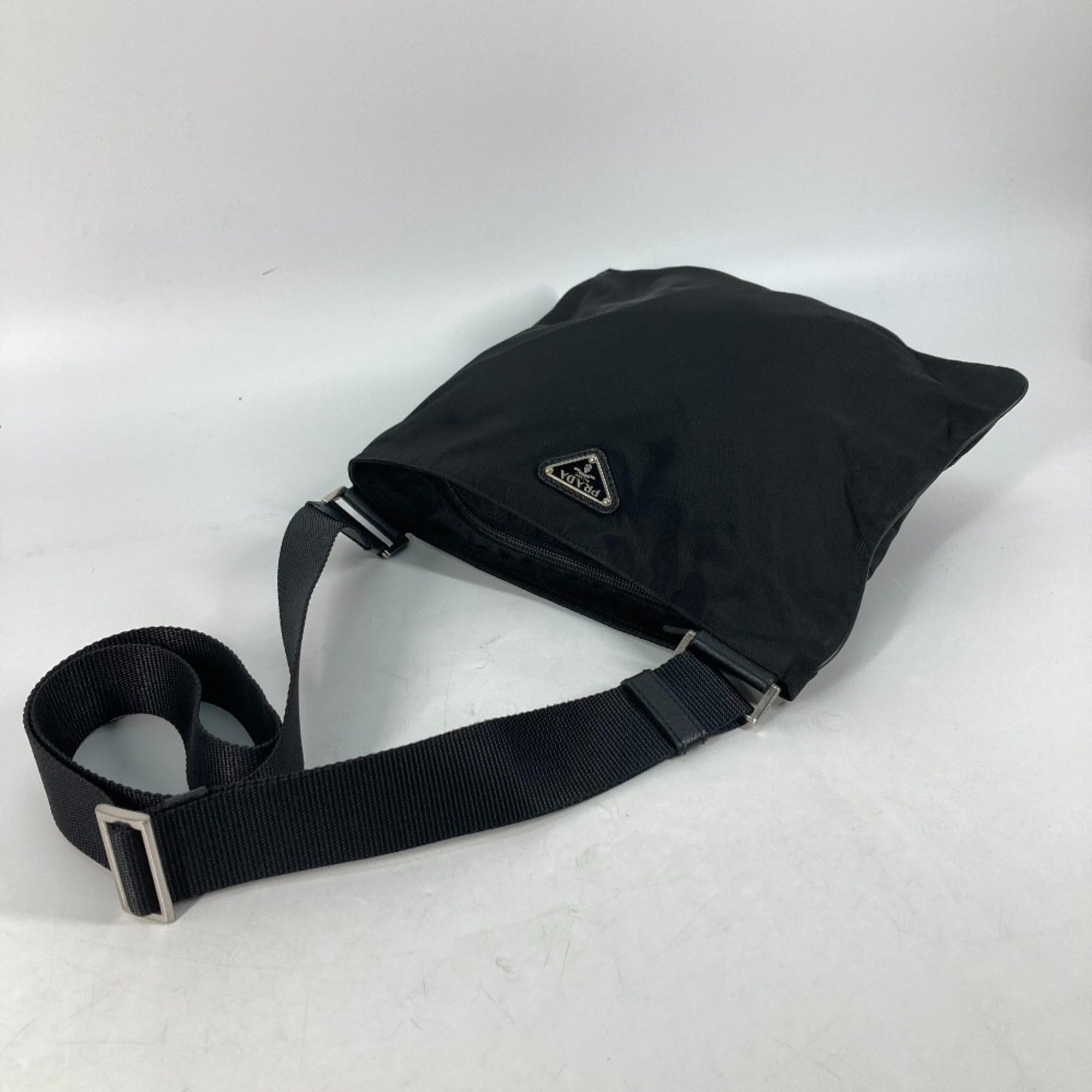 Prada Black Nylon Pochette Shoulder Bag (Pre-Owned)
