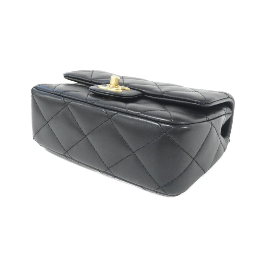 Chanel Black Leather Handbag (Pre-Owned)