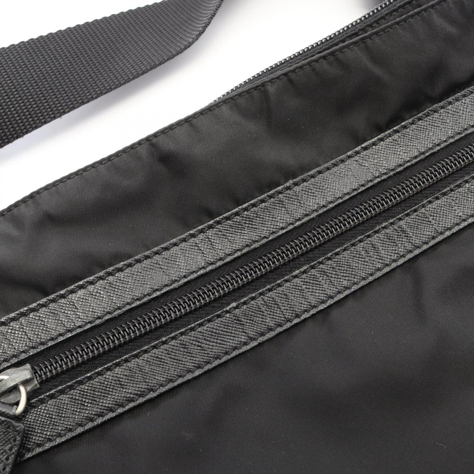 Prada Black Nylon Saffiano Triangle Handbag Shoulder Bag (Pre-Owned)