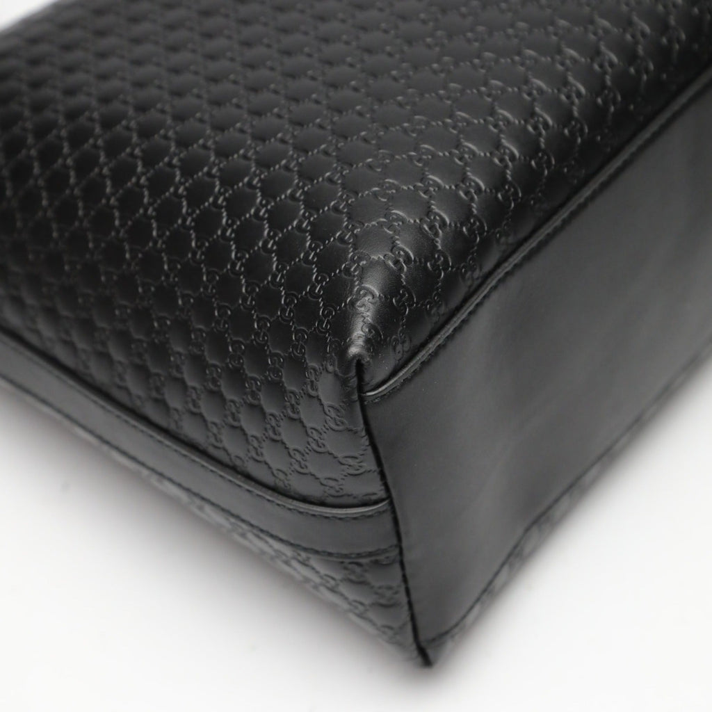 Gucci Black Leather Shoulder Bag (Pre-Owned)