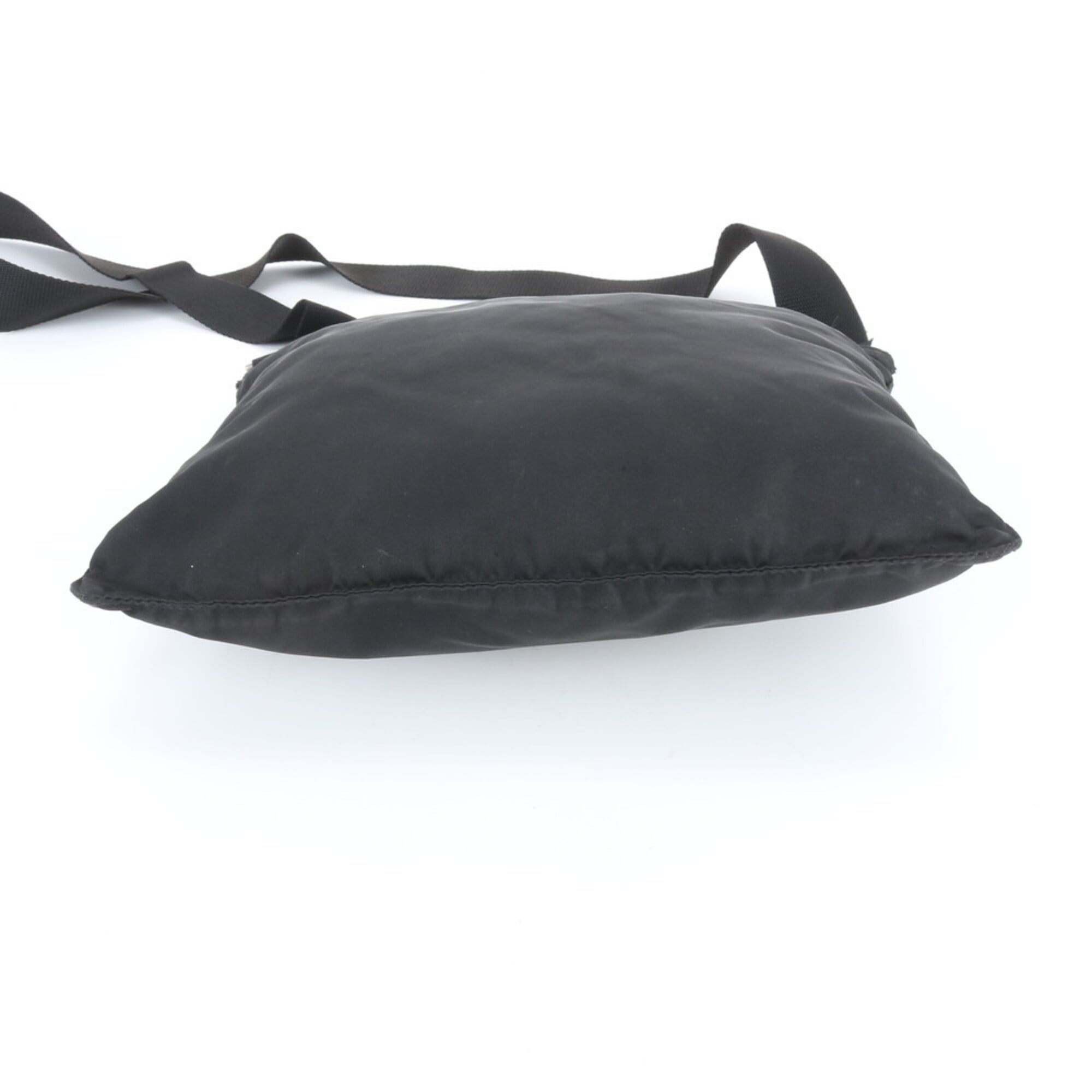 Prada Black Nylon Leather Shoulder Bag (Pre-Owned)