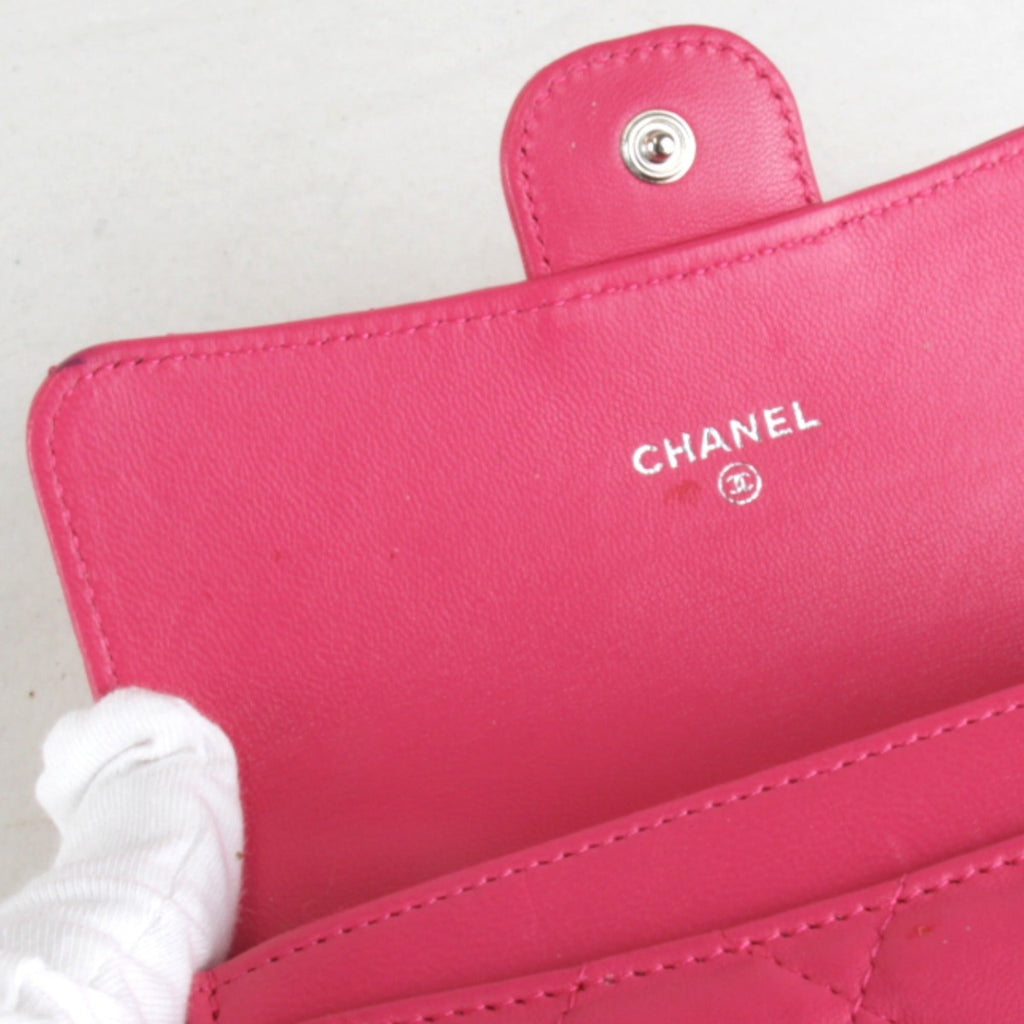 Chanel Pink Leather Wallet (Bi-Fold) (Pre-Owned)