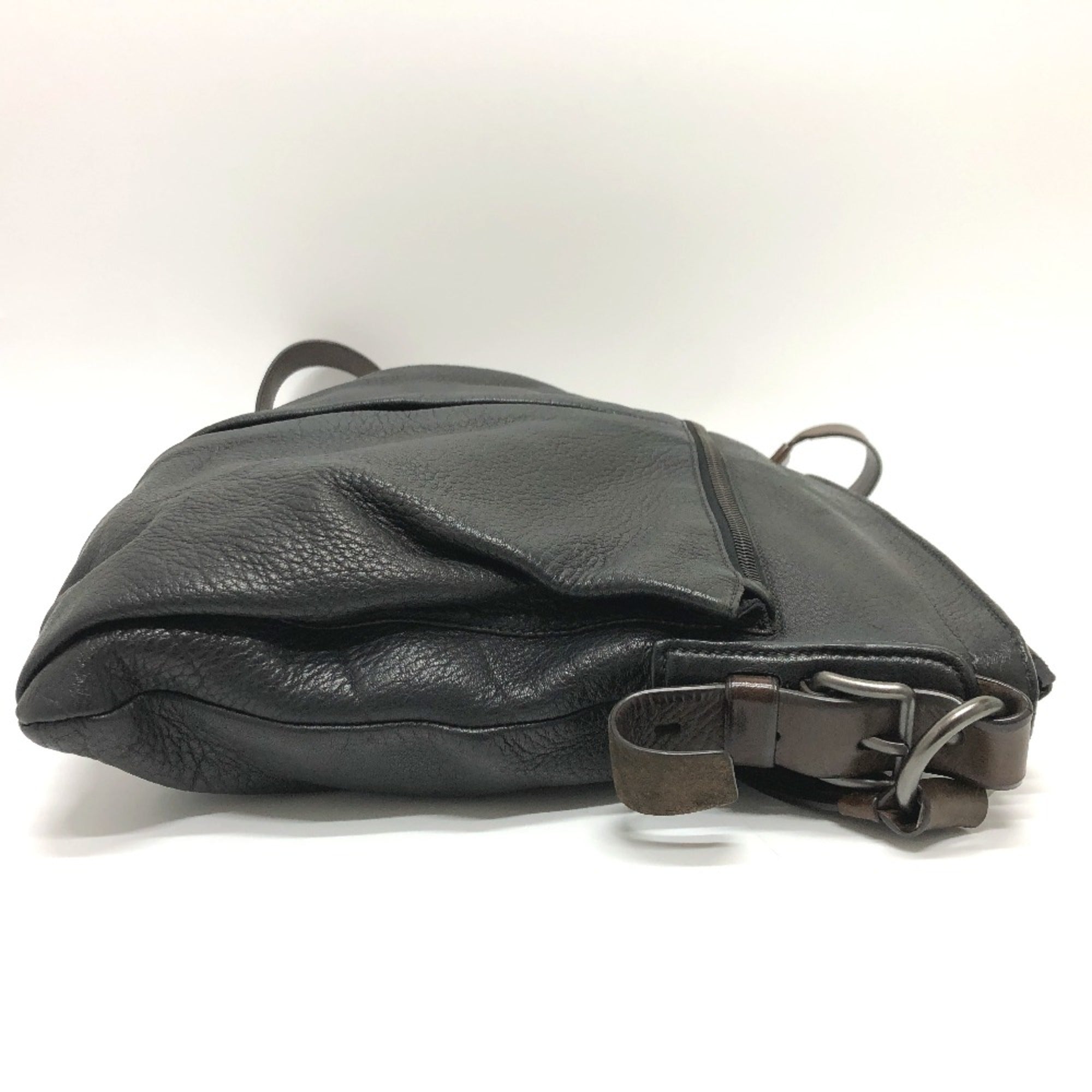 Prada Black Leather Shoulder Bag (Pre-Owned)