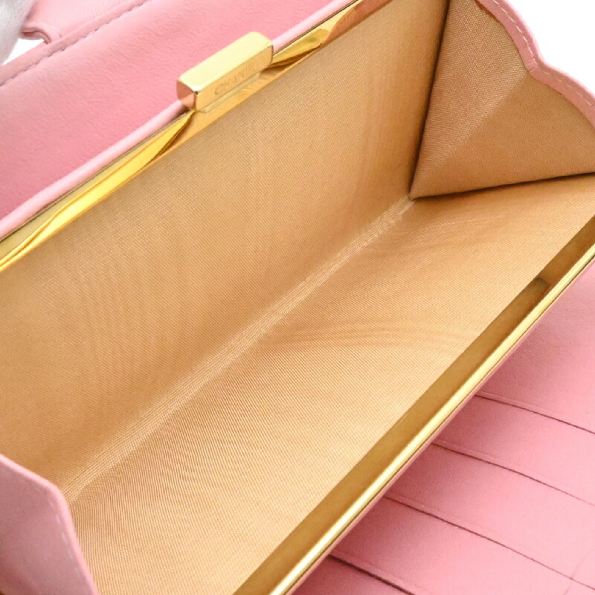 Chanel Pink Grained Calfskin Wallet (Bi-Fold) (Pre-Owned)