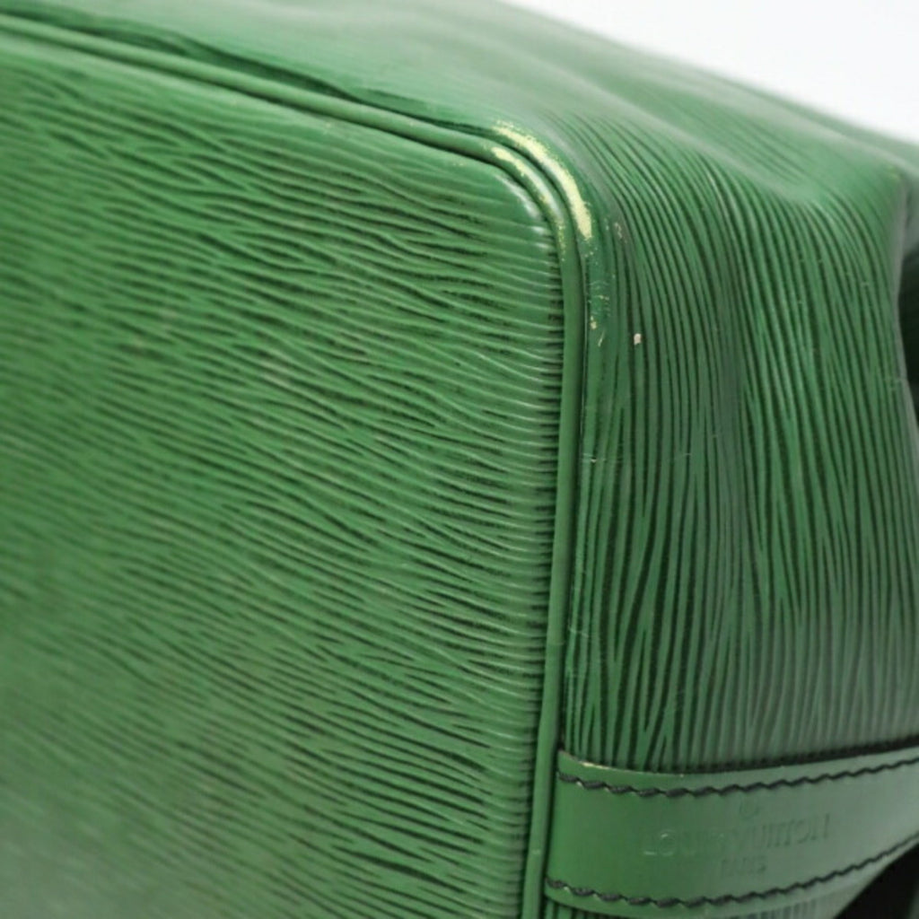 Louis Vuitton Borneo Green Epi Leather Shoulder Bag (Pre-Owned)