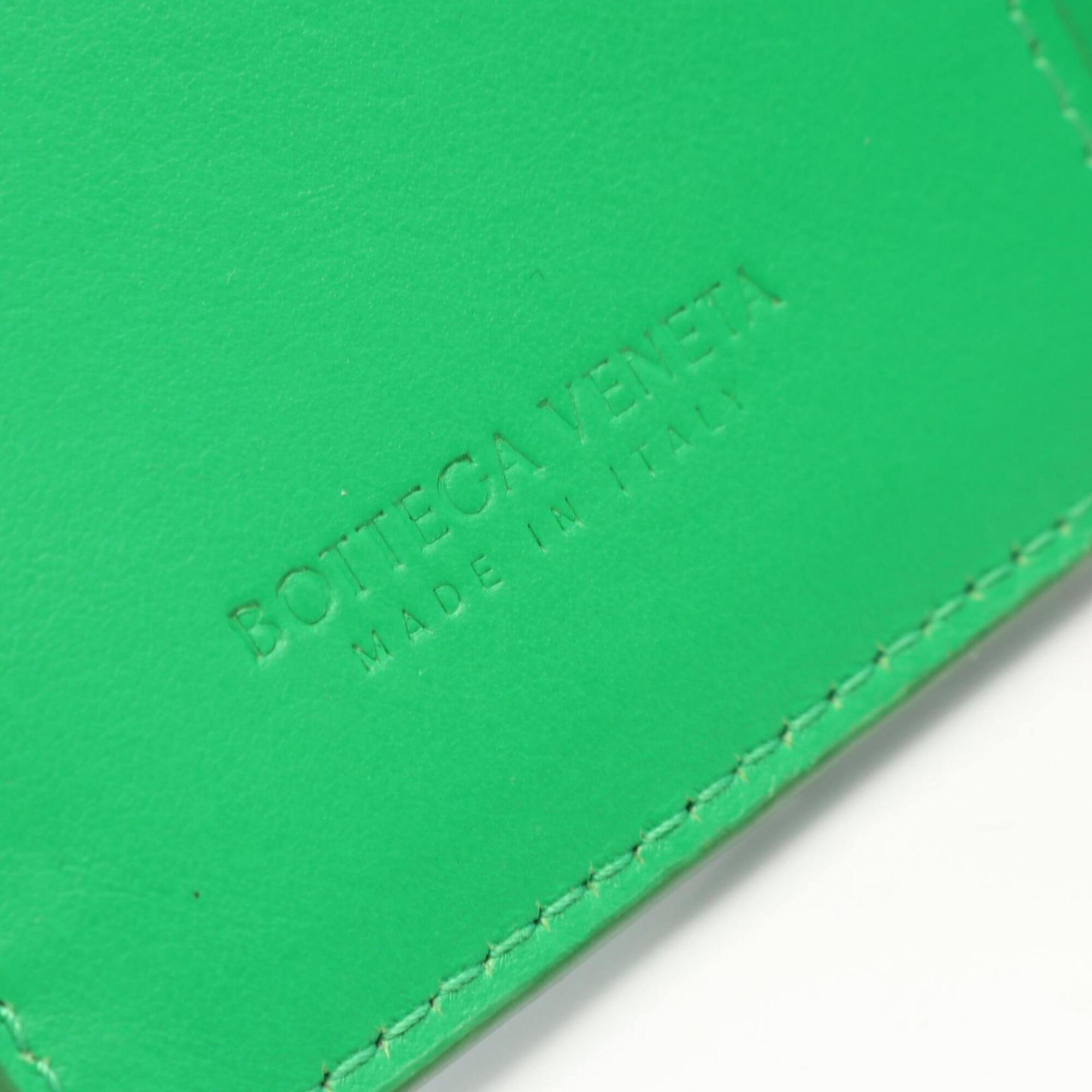 Bottega Veneta Green Leather Wallet (Bi-Fold) (Pre-Owned)