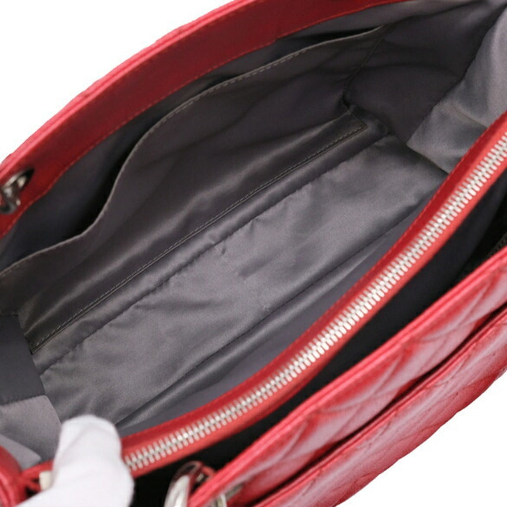 Chanel Red Color Caviar Leather Tote Bag (Pre-Owned)
