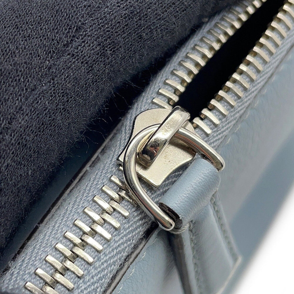 Fendi Gray Multi-Color Leather Clutch Bag Handbag Shoulder Bag (Pre-Owned)