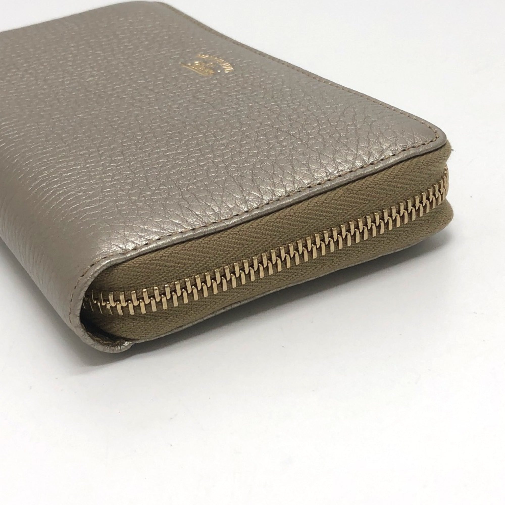 Gucci Gold Leather Long Wallet (Bi-Fold) (Pre-Owned)