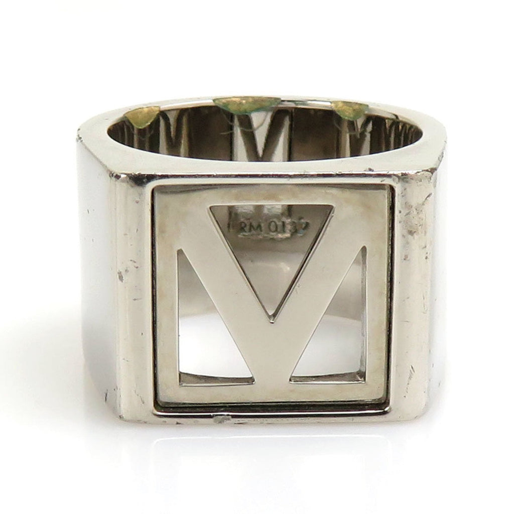 Louis Vuitton Silver Metal Band Ring (Pre-Owned)
