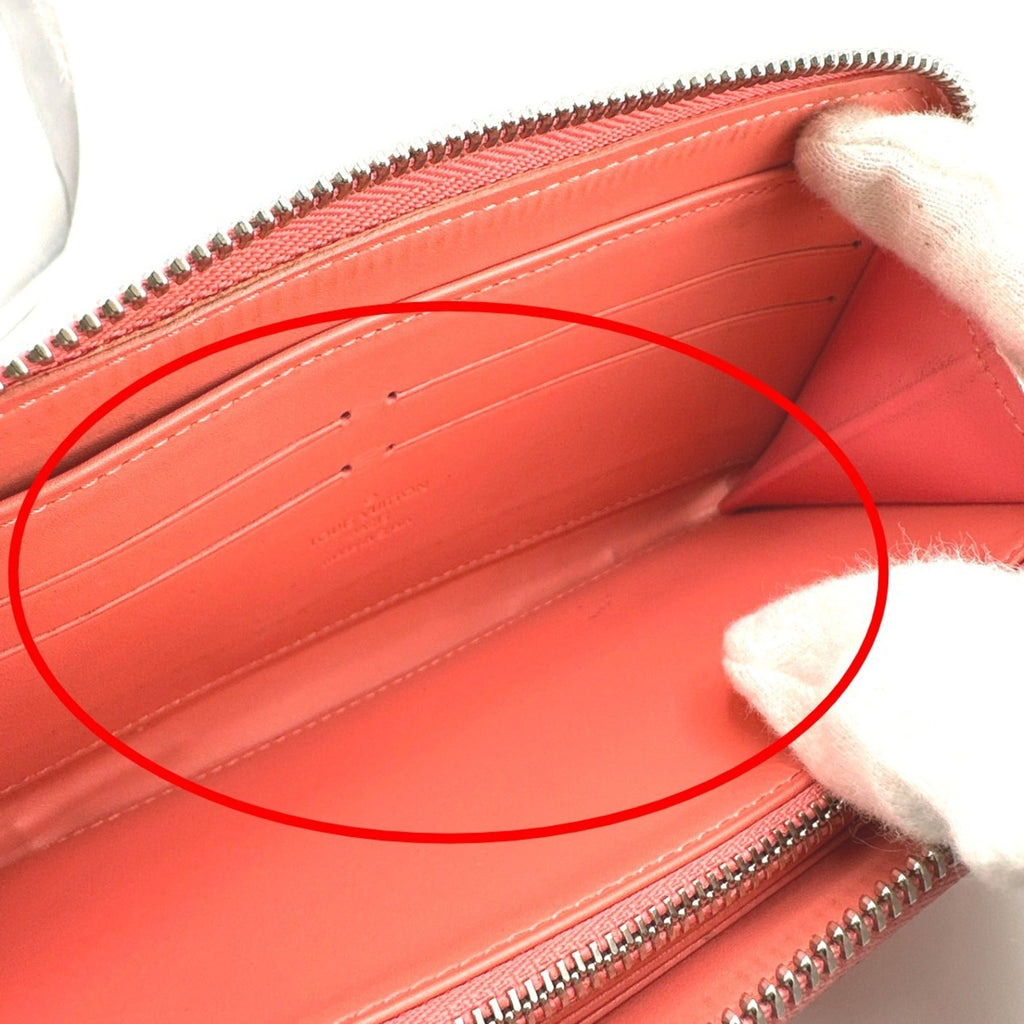 Louis Vuitton Monogram Vernis Rose Litchi Monogram Vernis Long Wallet (Bi-Fold) (Pre-Owned)
