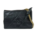 Chanel Black Leather Shoulder Bag (Pre-Owned)