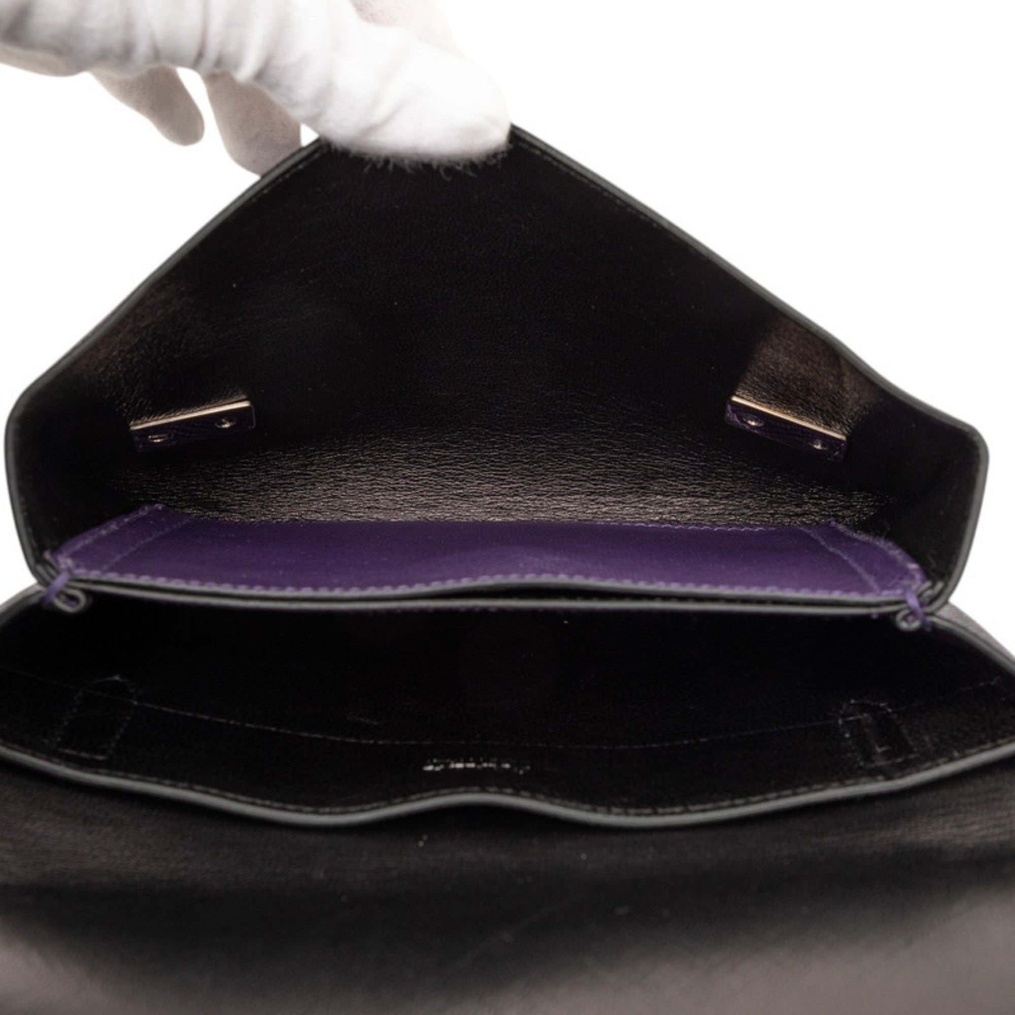 Prada Purple Leather Shoulder Bag (Pre-Owned)