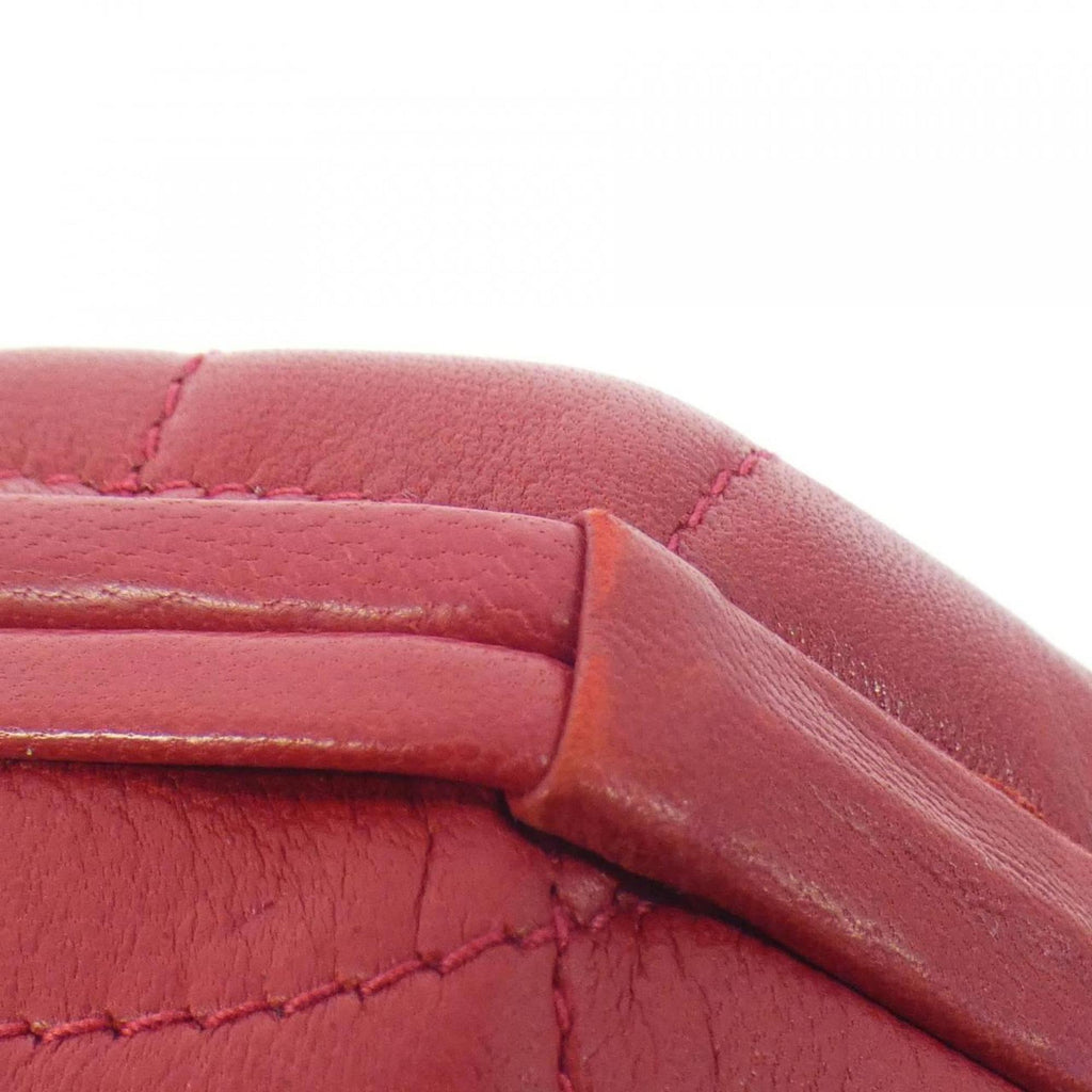 Chanel Red Color Leather Shoulder Bag (Pre-Owned)