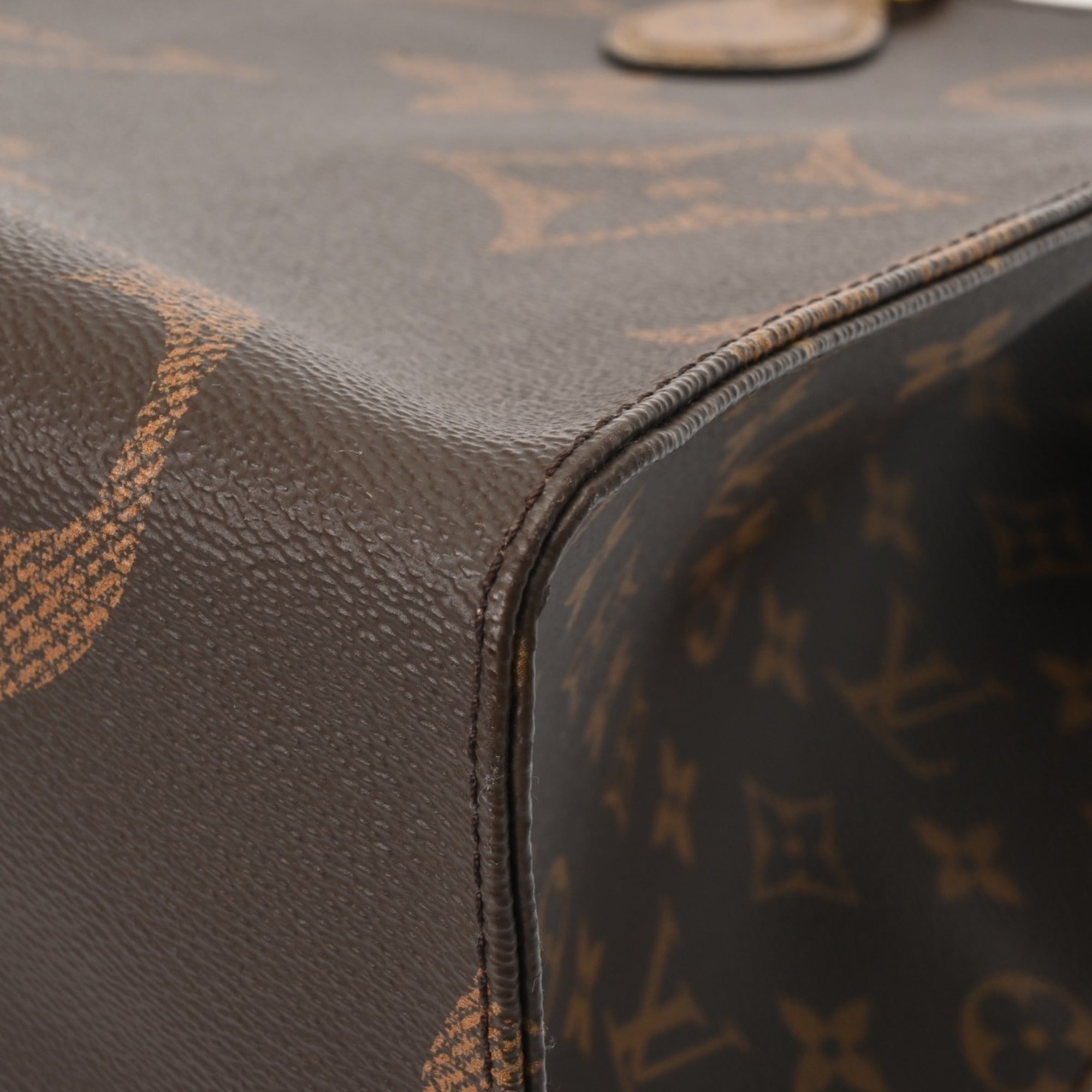 Louis Vuitton Brown Monogram Canvas Handbag (Pre-Owned)
