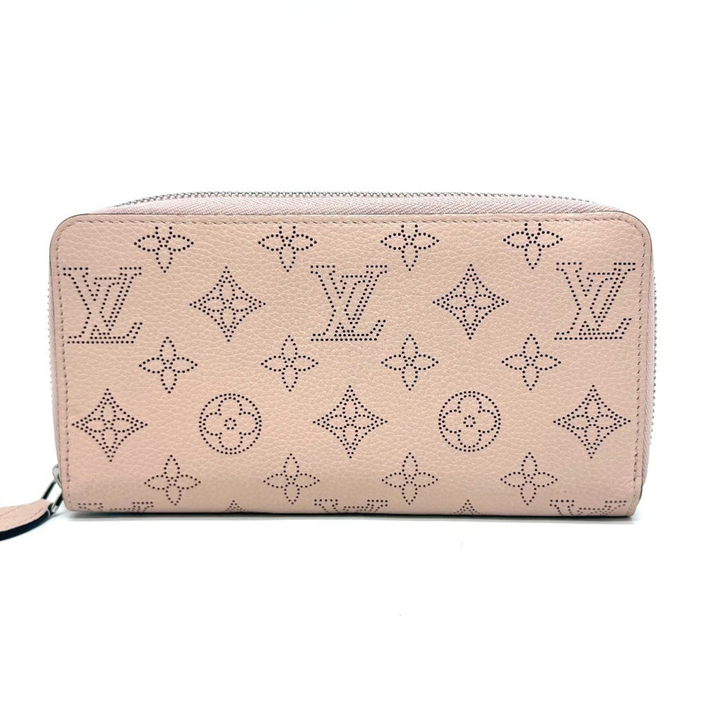 Louis Vuitton Mahina Magnolia Mahina Leather Long Wallet (Bi-Fold) (Pre-Owned)
