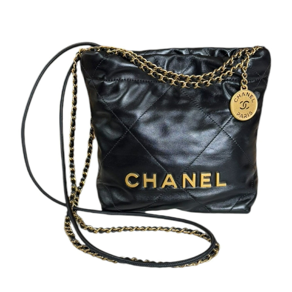 Chanel Black Handbag Shoulder Bag (Pre-Owned)