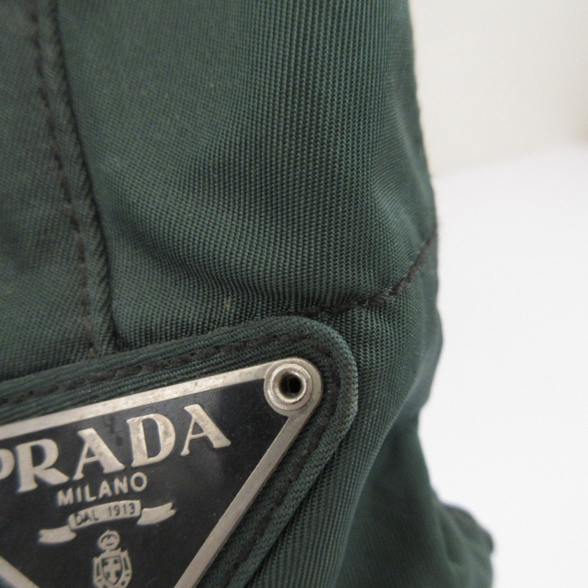 Prada Green Quilting Shoulder Bag (Pre-Owned)