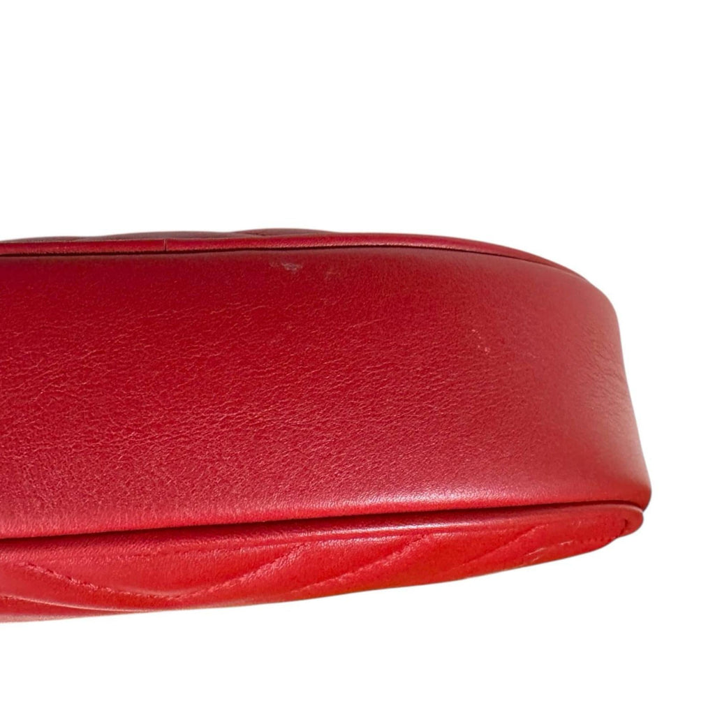 Gucci Red Color Leather Fanny Pack (Pre-Owned)