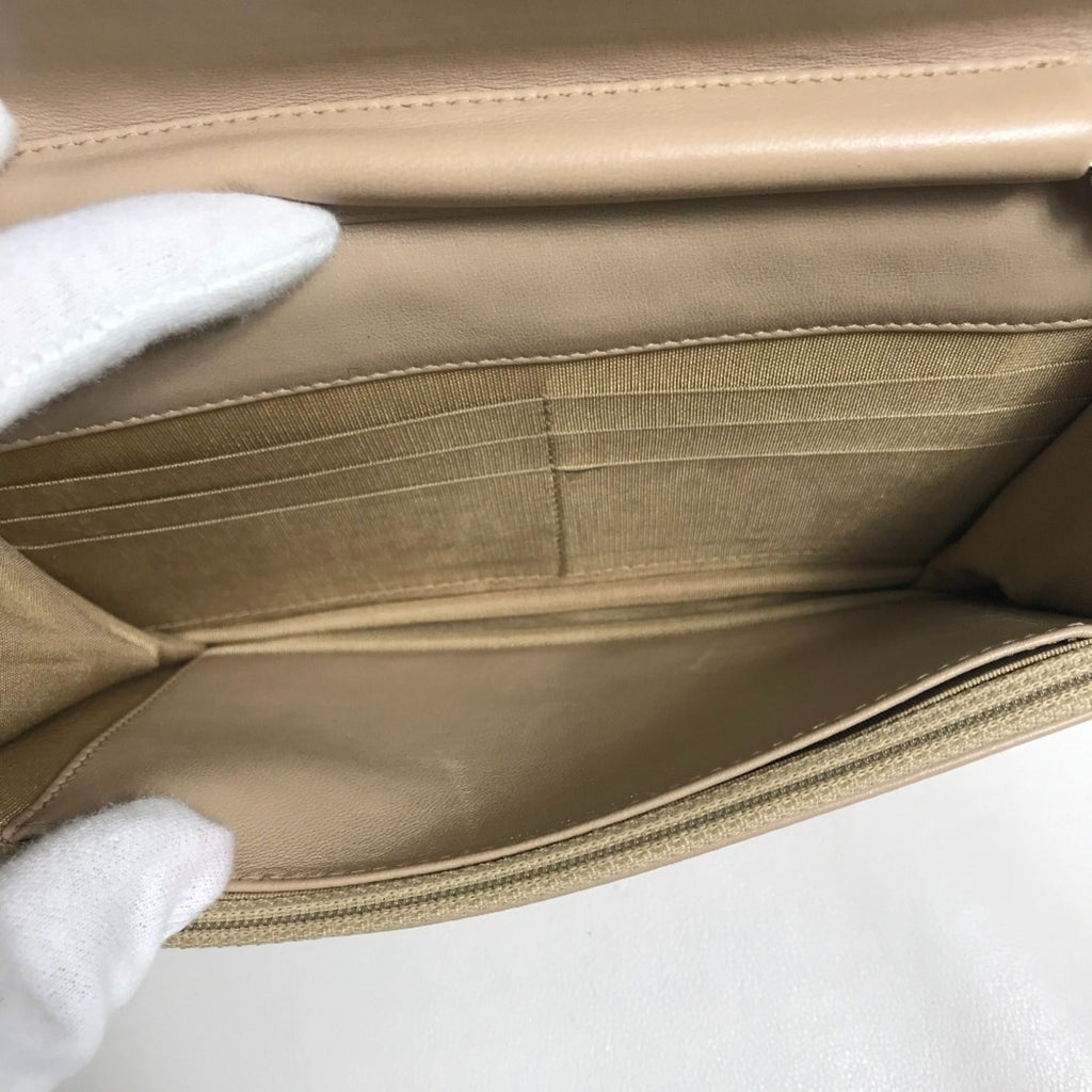 Chanel Beige Leather Long Wallet (Bi-Fold) (Pre-Owned)