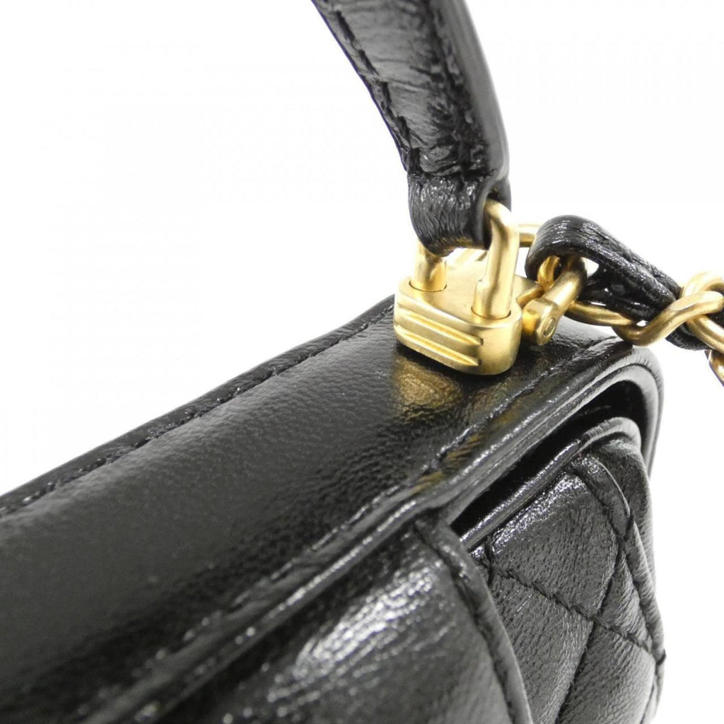 Chanel Black Leather Shoulder Bag (Pre-Owned)