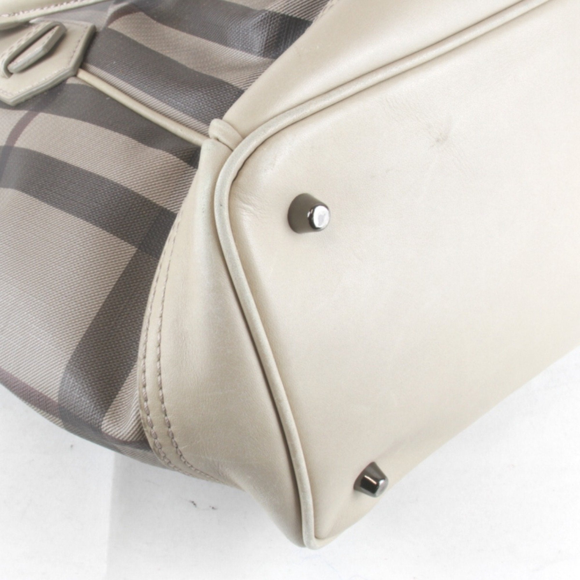 Burberry Beige Pvc Handbag Tote Bag (Pre-Owned)