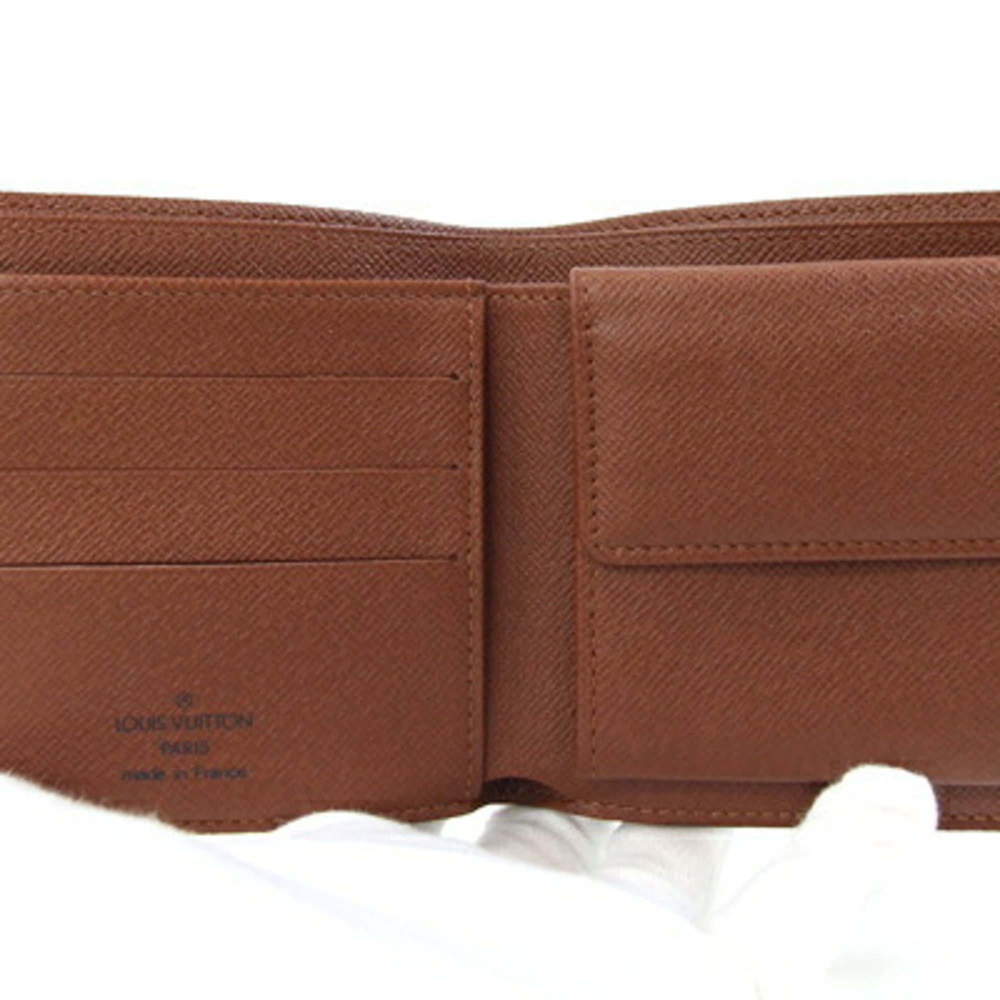 Louis Vuitton Monogram Monogram Wallet (Bi-Fold) (Pre-Owned)