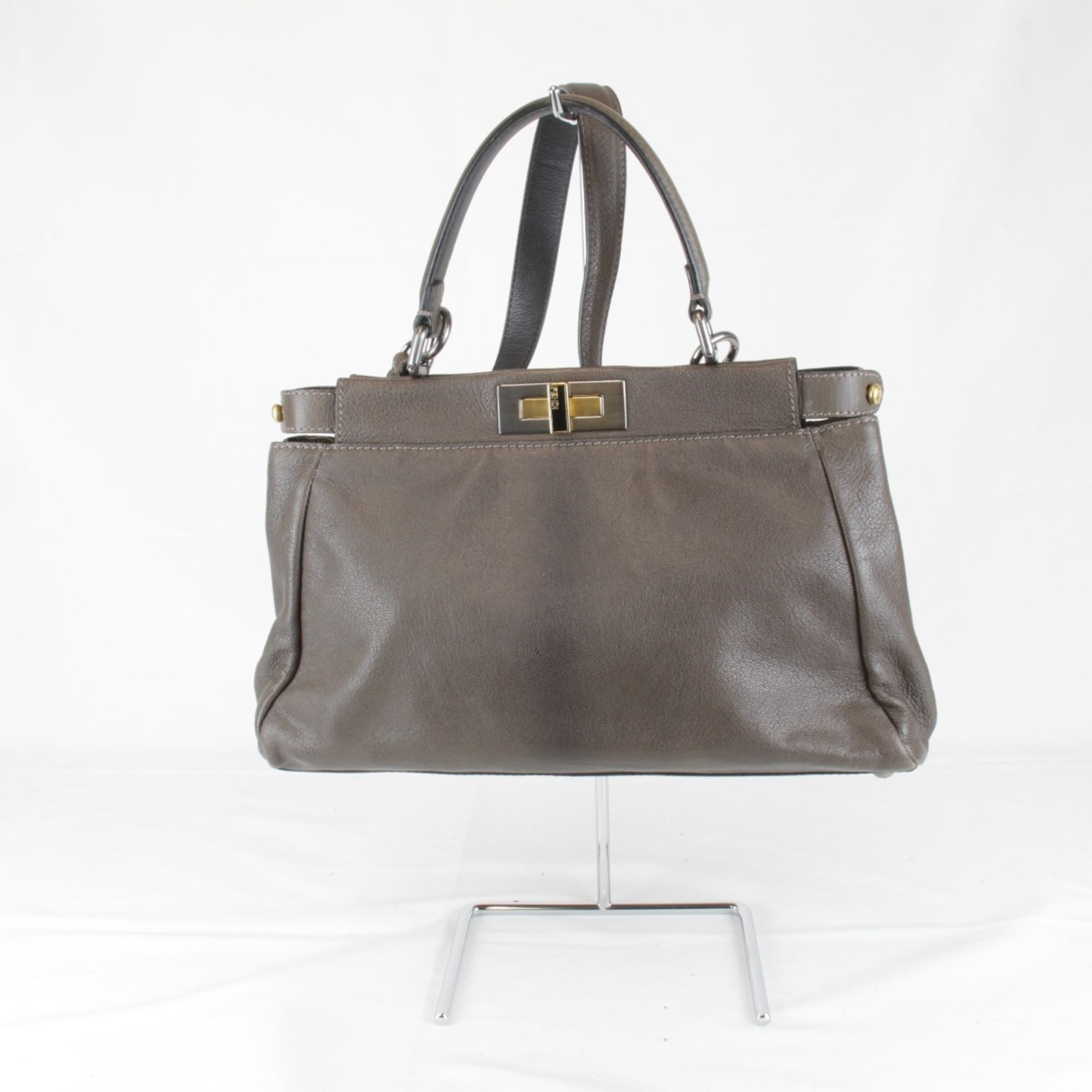 Fendi Brown Leather Handbag (Pre-Owned)